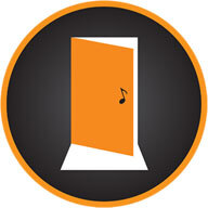 Logo: orange Door