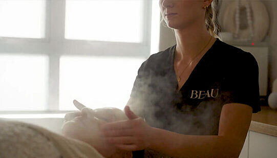 Steam treatment at Beau skin clinic
